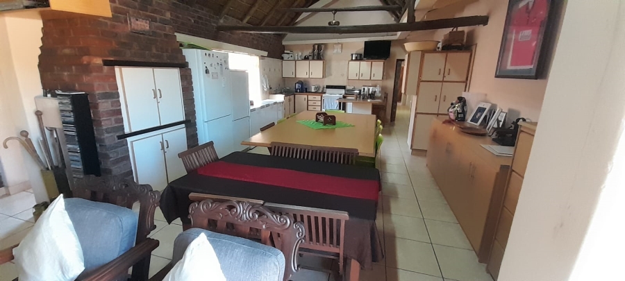 5 Bedroom Property for Sale in Meiringspark North West
